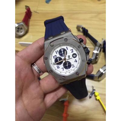 Replica  Royal Oak Japan Quartz chronograph Mens Watch White Dial Rubber Strap E58