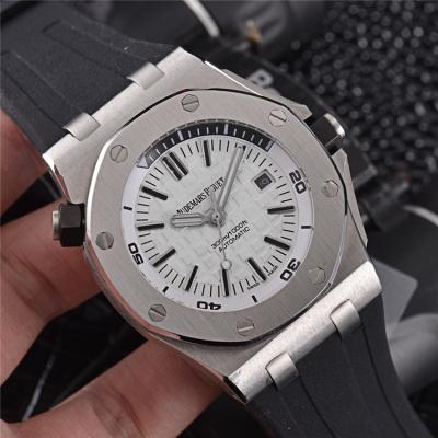 Replica  Royal Oak  A21J Automatic Movement  Mens Watch White Dial Rubber Strap E89