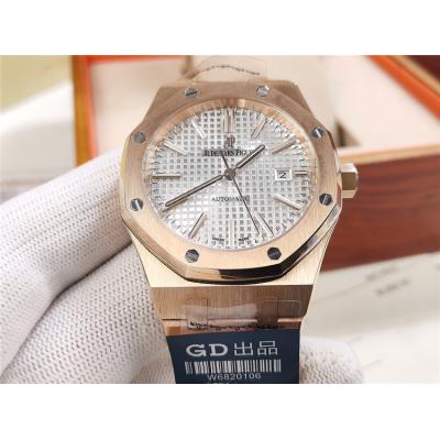 Replica  Royal Oak Miyota 8215 Automatic Movement Mens Watch White Dial Stainless steel E102