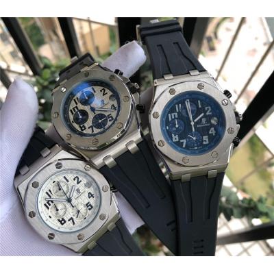 Replica  Royal Oak Offshore  Japan Quartz chronograph  Movement Mens Watch White  Dial Rubber Strap  E136