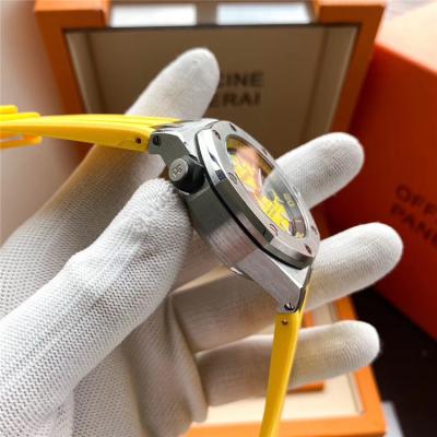 Replica  Royal Oak Japan VK Quartz chronograph  Movement Mens Watch Yellow  Dial Rubber Strap  B  E153