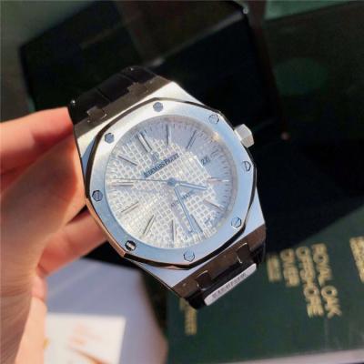 Replica Royal Oak  Miyota A8215 Automatic Movement Mens Watch White Dial Leather Strap A E159