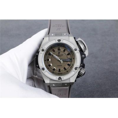 Replica King Power Diver A21J  Automatic Movement Mens Watch White Dial Rubber Strap G08