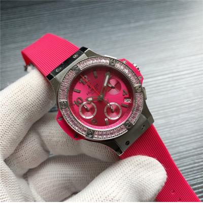 Replica Big Bang Japan VK Quartz  chronograph Movement  Womens Watch Green Dial Rubber Strap  G42