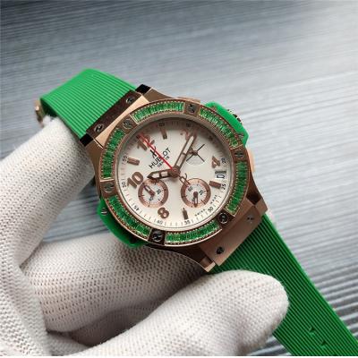 Replica Big Bang Japan VK Quartz  chronograph Movement  Womens Watch Green Dial Rubber Strap  G42