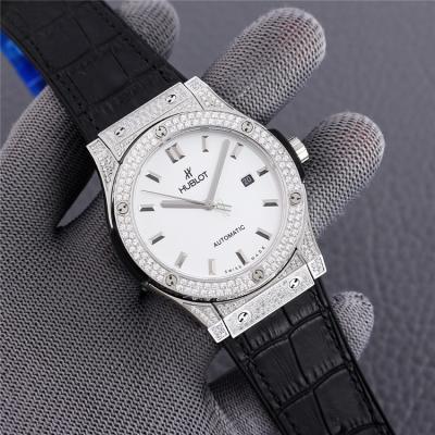 Replica Classic Fusion  Japan Miyota 8215 Automatic Movement  Mens Watch White Dial Leather Strap G76