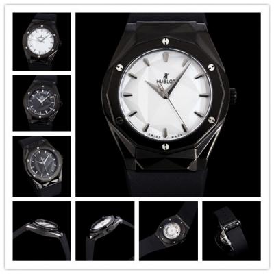 Replica Classic Fusion  Japan Miyota 8215 Automatic Movement  Mens Watch White Dial Rubber Strap A G77