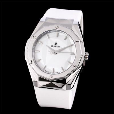 Replica Classic Fusion  Japan Miyota 8215 Automatic Movement  Mens Watch White Dial Rubber Strap C G77