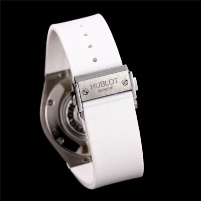 Replica Classic Fusion  Japan Miyota 8215 Automatic Movement  Mens Watch White Dial Rubber Strap C G77