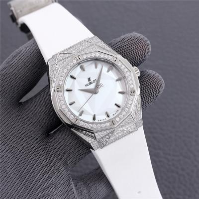 Replica Classic Fusion  Japan Miyota 8215 Automatic Movement  Mens Watch White Dial Rubber Strap G82