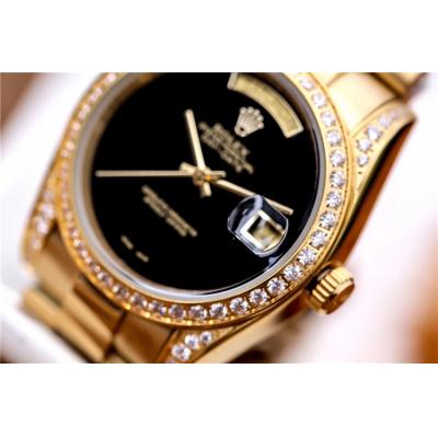 Replica Day-Date A2813 Automatic Movement Mens Watch Black Dial Yellow Gold E03