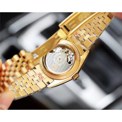 Replica Sky-Dweller Miyota 821A Automatic Movement Mens Watch Black Dial Jubilee Bracelet Yellow Gold B E50