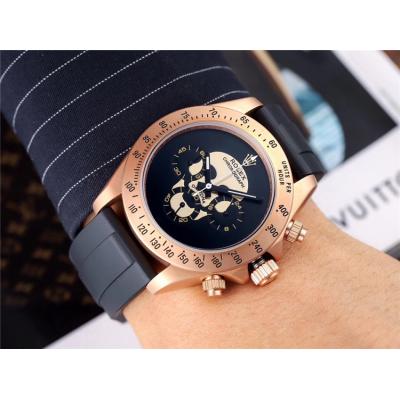 Replica Cosmograph Daytona Japan Quartz Chronograph Mens Watch  Skull Graffiti Dial Rubber Strap E132