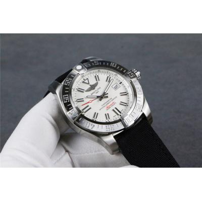 Replica Avenger  A21j Automatic Movement Mens Watch White Dial Rubber Strap C15