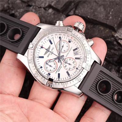 Replica Avenger Japan Quartz Chronograph Mens Watch White Dial Rubber Strap C26