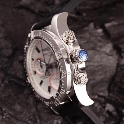 Replica Avenger Japan Quartz Chronograph Mens Watch White Dial Rubber Strap C26