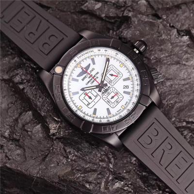 Replica Avenger Japan Quartz Chronograph Mens Watch White Dial Rubber Strap C28