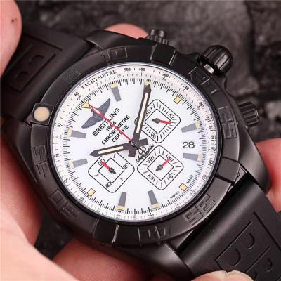 Replica Avenger Japan Quartz Chronograph Mens Watch White Dial Rubber Strap C28