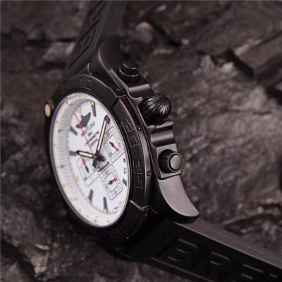 Replica Avenger Japan Quartz Chronograph Mens Watch White Dial Rubber Strap C28