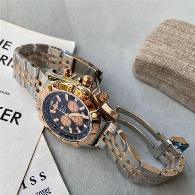 Replica Avenger Japan Quartz Chronograph Mens Watch Black Dial Two Tone Rose Gold C68