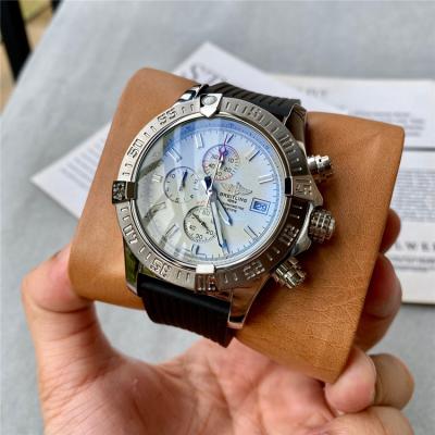 Replica Avenger Japan Quartz Chronograph Mens Watch White Dial Oyster Bracelet SS C87