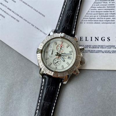 Replica Avenger Japan Quartz Chronograph Mens Watch White Dial Oyster Bracelet SS C87