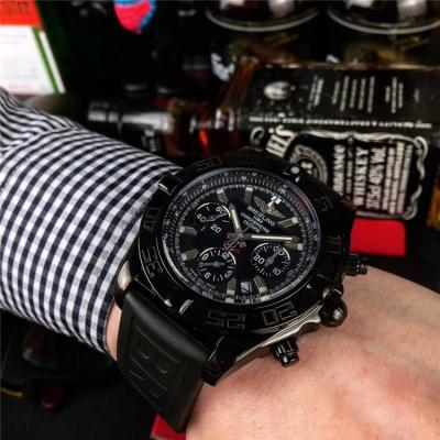 Replica Avenger Japan Quartz Chronograph Mens Watch Black Dial Rubber Strap C90