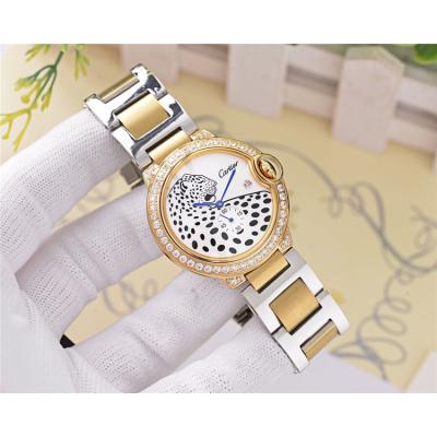 Replica Panthère Swiss Quartz Movement Womens Watch Cheetah Dial Two Tone Yellow Gold A E124