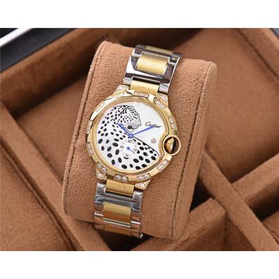 Replica Panthère Swiss Quartz Movement Womens Watch Cheetah Dial Two Tone Yellow Gold A E124