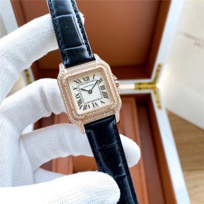 Replica Panthère Swiss Quartz Movement Womens Watch White Dial Rose Gold E246