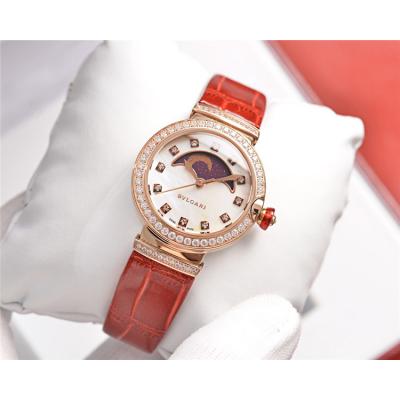 Replica Lvcea Swiss Quartz Movement Womens Watch White Dial Diamonds Case Stainless Steel E33