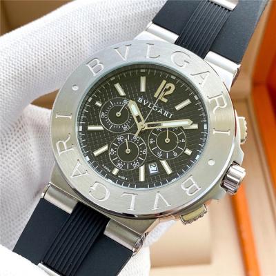 Replica Japan OS Quartz Chronograph Movement Mens Watch Black Dial Rubber Strap B E48