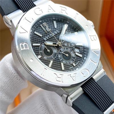 Replica Japan OS Quartz Chronograph Movement Mens Watch Black Dial Rubber Strap B E48