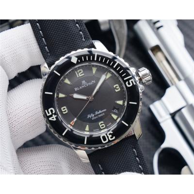 Replica Fifty Fathoms 1315 Automatic Movement Mens Watch Black Dial Nylon Strap E18