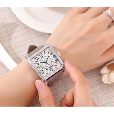 Replica Ladies'collectio Swiss Quartz Movement Mens/Womens Watch Full Diamonds Dial Diamonds Case Leather Strap E51