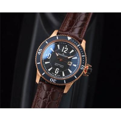 Replica Master Extreme Swiss Quartz Movement Mens Watch Black Dial Leather Strap A E119