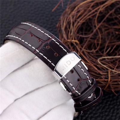 Replica Commander Japan Quartz Movement Mens Watch Silver Dial Leather Strap B E01