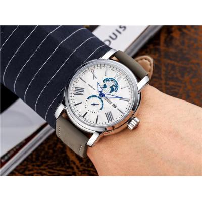 Replica Traditional Japan Quartz Movement Mens Watch White Dial Leather Strap C06