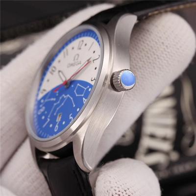 Replica Specialities Japan Miyota 8215 Automatic Mens Watch White Blue Dial Leather Strap E17