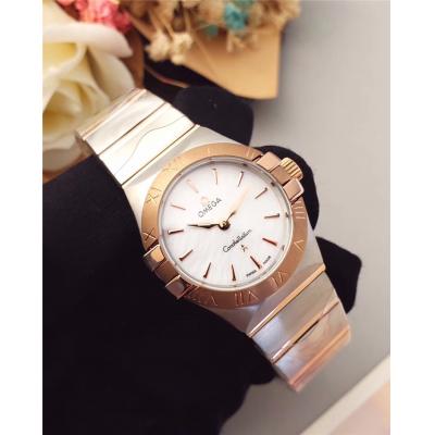 Replica Constellation Swiss Quartz Movement Womens Watch White Dial Diamonds Case Two Tone Rose Gold D E24