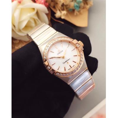 Replica Constellation Swiss Quartz Movement Womens Watch White Dial Diamonds Case Two Tone Rose Gold D E24