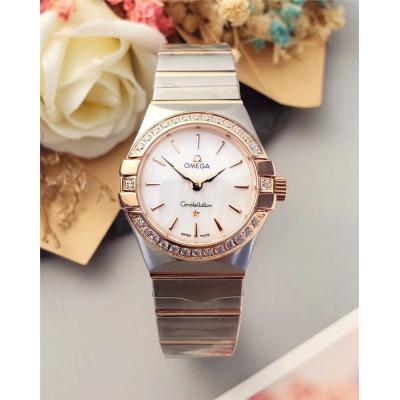 Replica Constellation Swiss Quartz Movement Womens Watch White Dial Diamonds Case Two Tone Rose Gold D E24