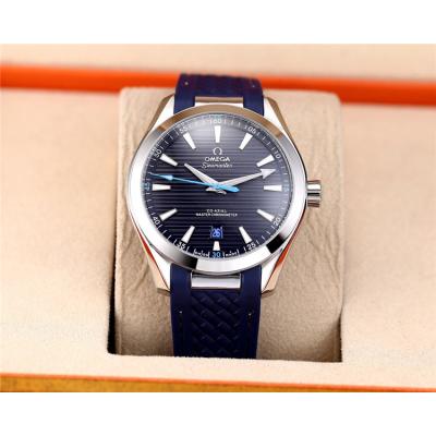 Replica Seamaster Japan Miyota 8215 Automatic Movement Mens Watch Black Dial Rubber Strap E40