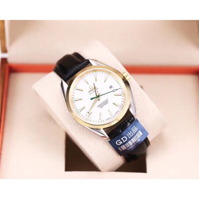 Replica Seamaster Japan Miyota 8215 Automatic Movement Mens Watch White Dial Leather Strap E41