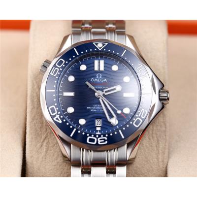 Replica Seamaster Japan Miyota 8215 Automatic Movement Mens Watch Black Dial Stainless Steel E54