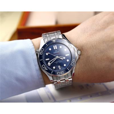 Replica Seamaster Japan Miyota 8215 Automatic Movement Mens Watch Black Dial Stainless Steel E54