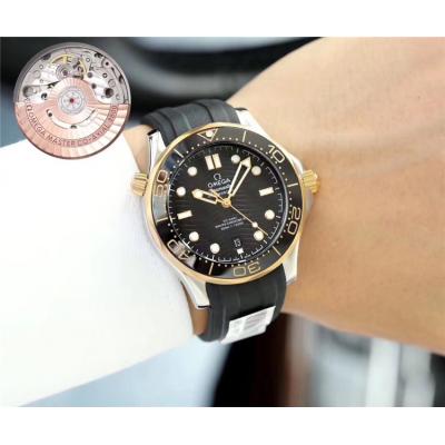 Replica Seamaster Japan Miyota 821A Automatic Movement Mens Watch Black Dial Rubber Strap D E71