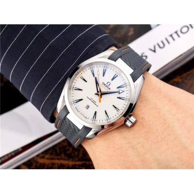 Replica Seamaster A21j Automatic Movement Mens Watch White Dial Rubber Strap C E110