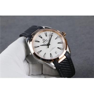 Replica Seamaster 8900 Automatic Movement Mens Watch White Dial Rubber Strap E135