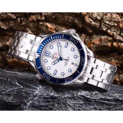 Replica Seamaster Japan Miyota 8215 Automatic Movement Mens Watch White Dial Stainless Steel E145